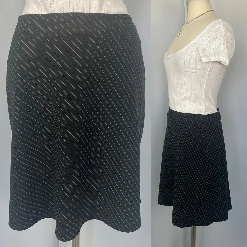Y2K Mini Skirt Size 8 Black Pinstripe Low Rise A Line Office Siren Geek Chic Vtg